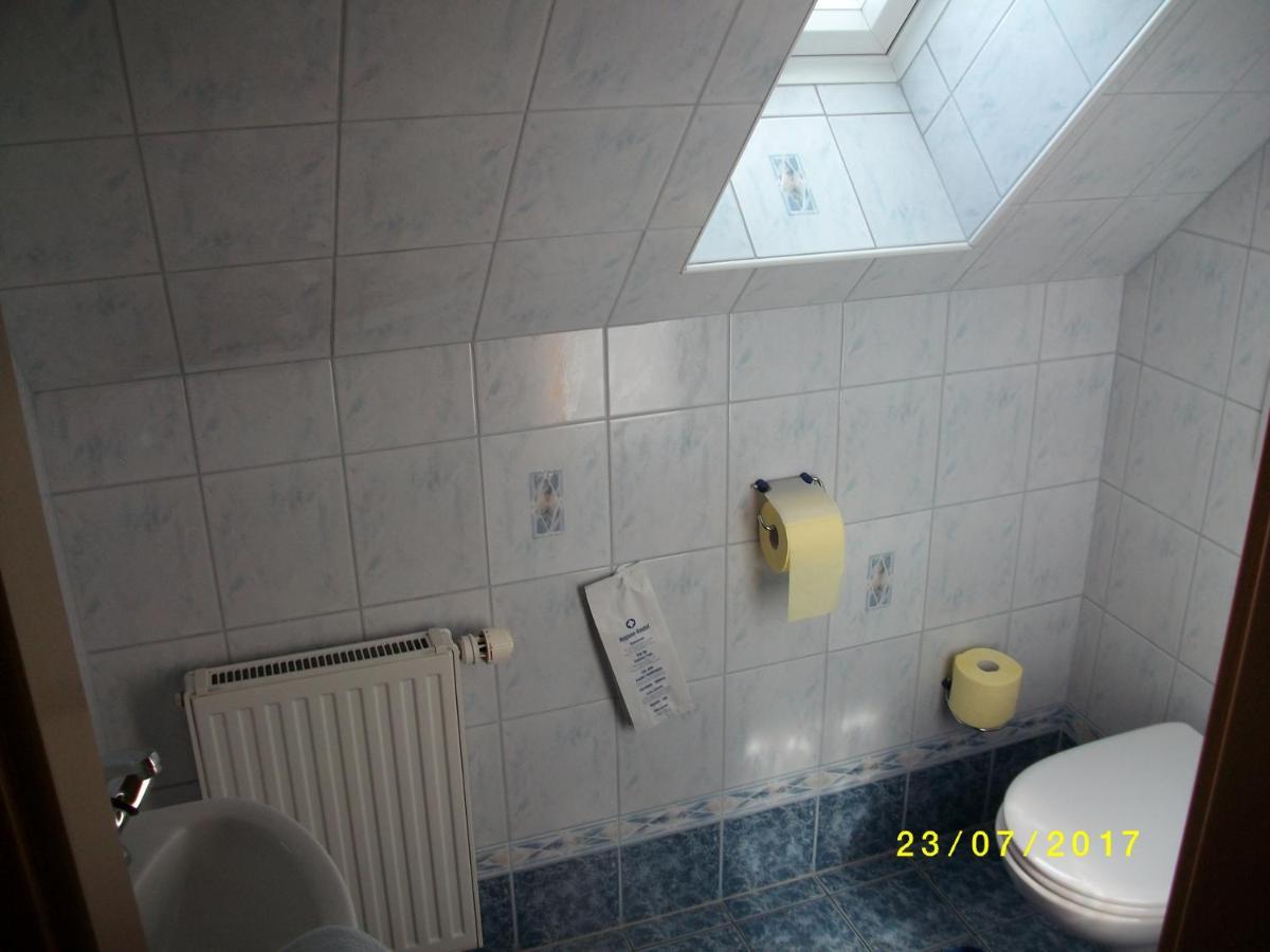 Ferienwohnung Moni Geiseldorf Exterior foto